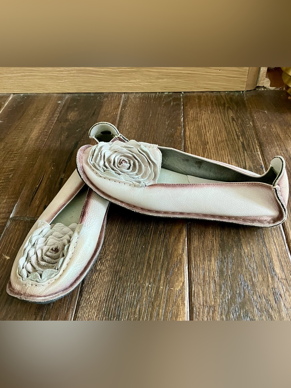 L’Artiste Women’s 9 Flats